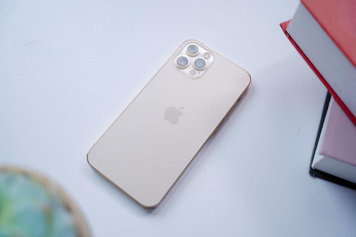 iPhone cũ đang có giá tốt hơn nhiều so với các mẫu máy mới.