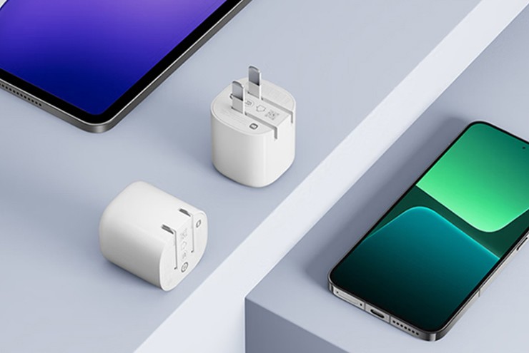 Bộ sạc giúp sạc iPhone 15 Pro Max từ 0-56% chỉ trong 30 phút.