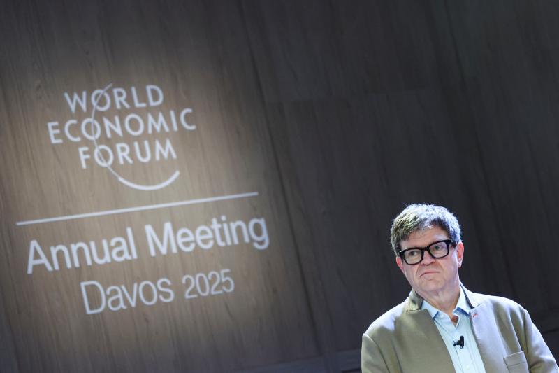 Yann LeCun,  Yann LeCun roi Meta,  Geoffrey Hinton,  Mark Zuckerberg,  ChatGPT,  Llama,  mang no-ron,  hoc may,  deep learning,  khoa hoc du lieu anh 2