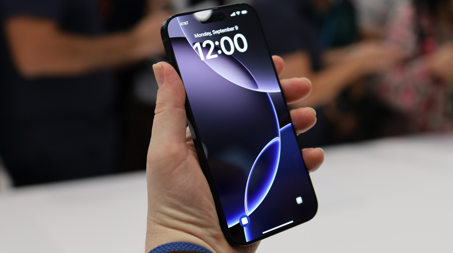 iPhone 16 Pro Max.