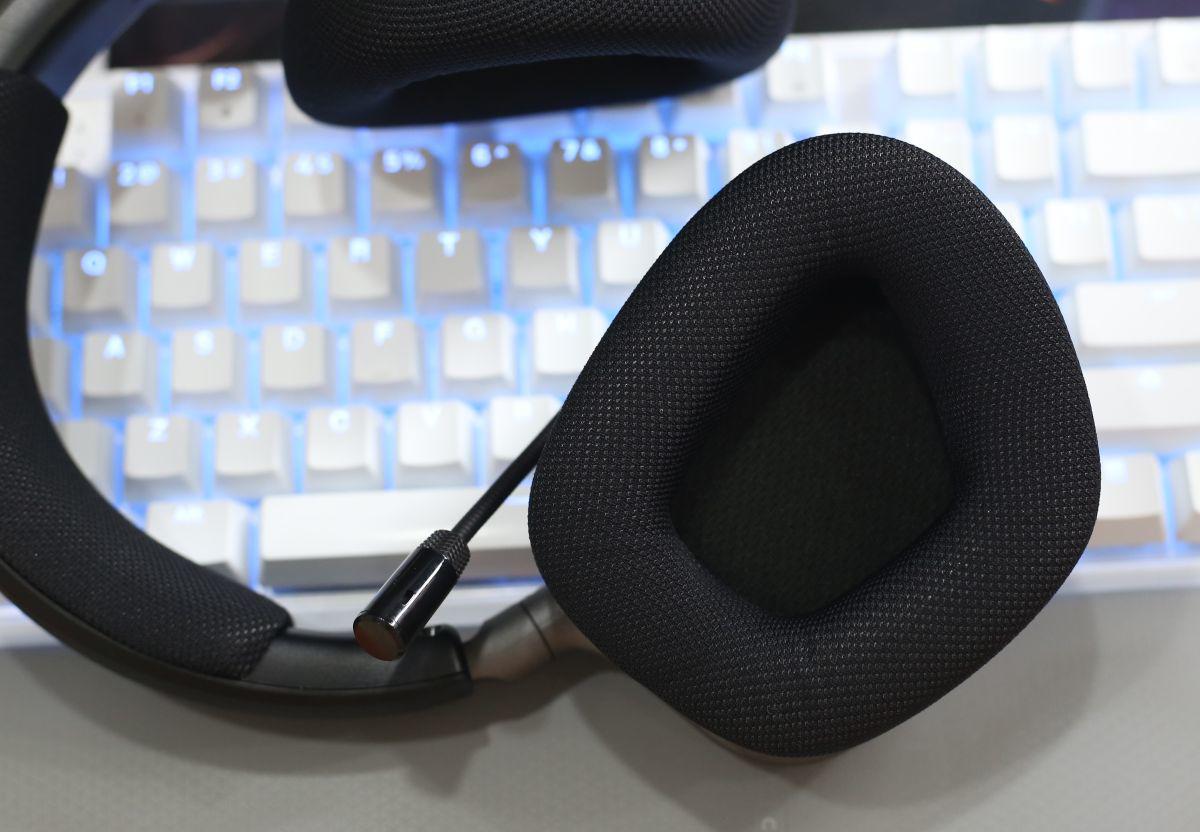 Cận cảnh một số chi tiết của&nbsp;Void Max&nbsp;Wireless v2.