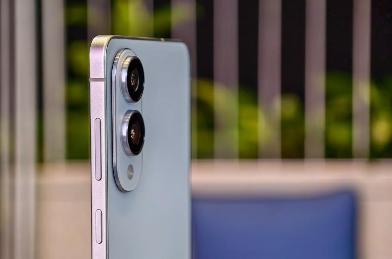 Apple iPhone Air,  Samsung Galaxy S25 Edge,  smartphone sieu mong,  danh gia iPhone Air,  doanh so Apple anh 2