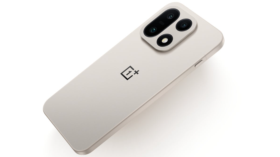 OnePlus 15.