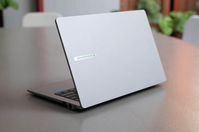 Asus anh 8