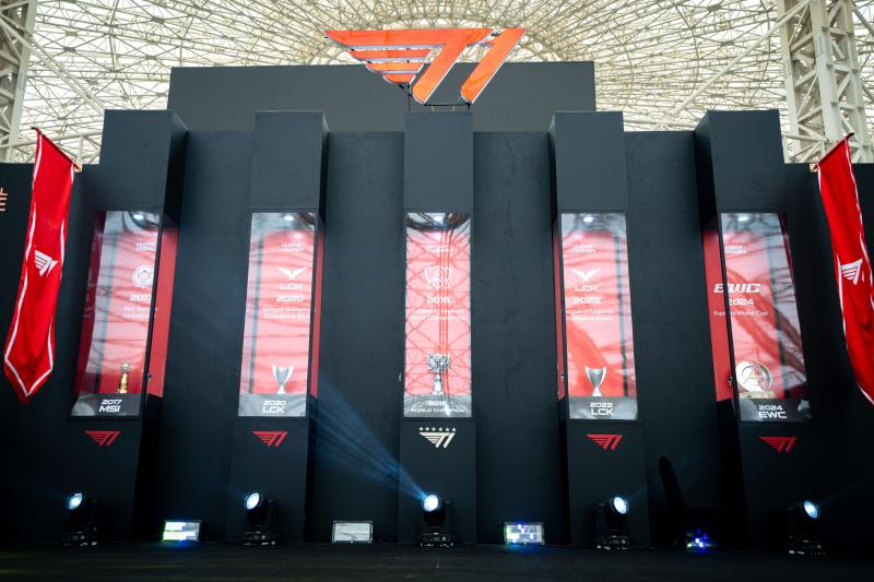 T1,  T1 ve Viet Nam,  VEC anh 3