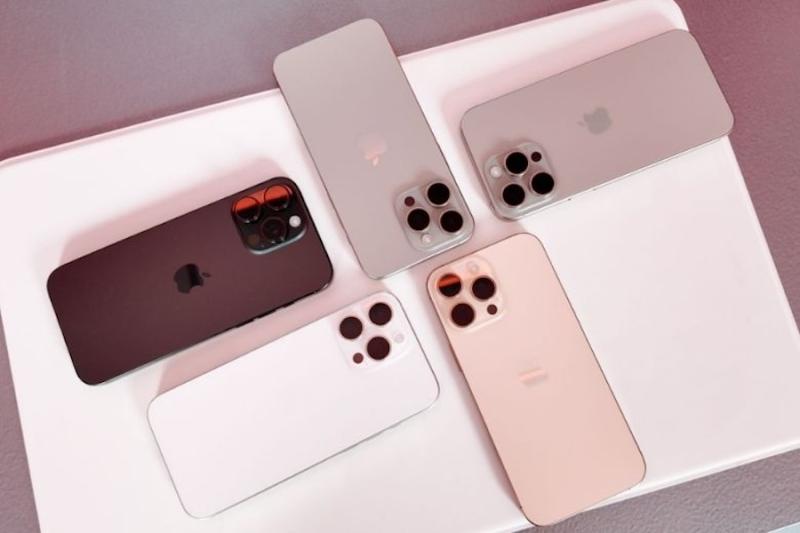 iPhone anh 2