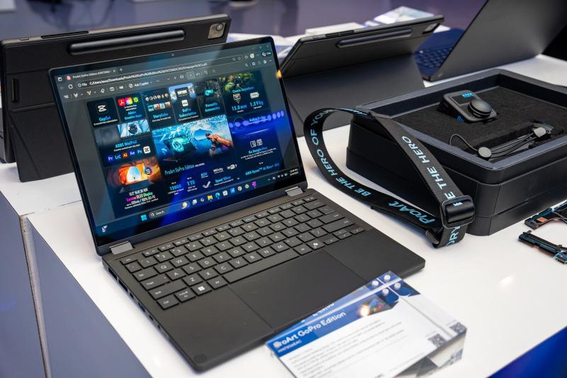 trien lam CES 2026,  Lenovo ra laptop moi,  Acer ra laptop moi,  tong hop CES 2026 anh 6