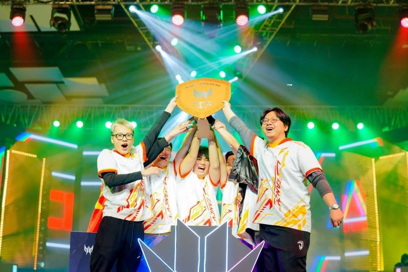 Acer anh 2