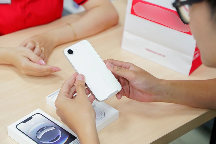 Những iPhone “thiết thực hơn phong bao” dành tặng người thân năm mới - 4