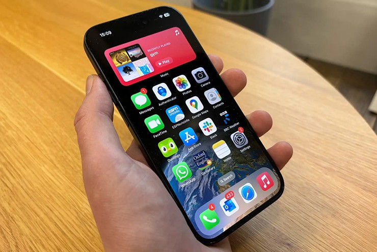 Không cần máy mới, những mẫu iPhone cũ đáng mua cho sinh viên - 5