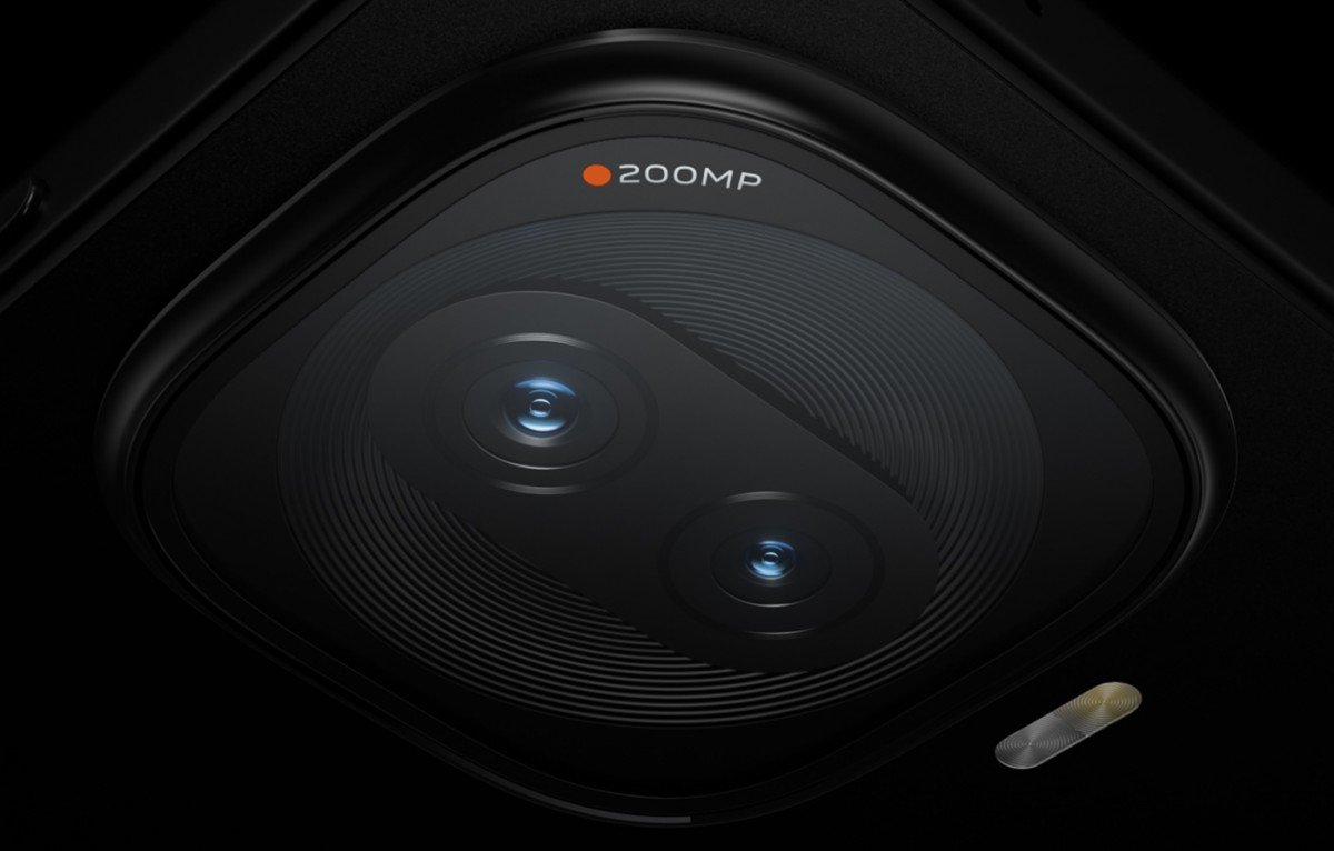 Camera chính 200MP xịn sò.