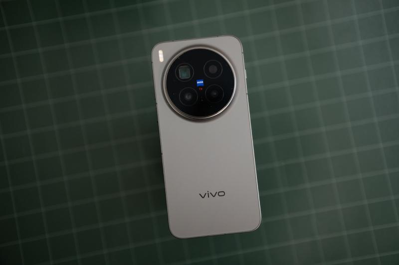 Review X300 Pro anh 5
