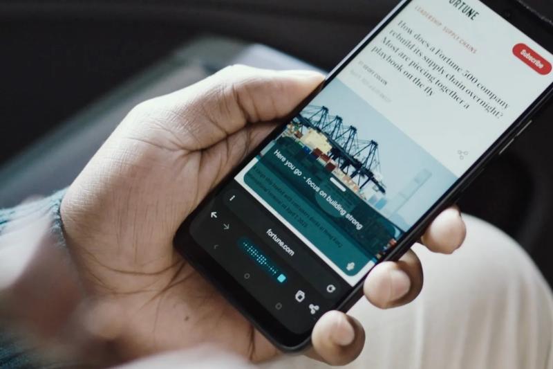 chien luoc cua Apple,  Apple Intelligence la gi,  Siri su dung Gemini,  Google Gemini la gi anh 5