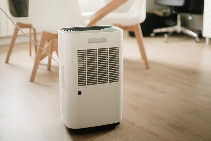 Người dùng cần tuân thủ một số lưu ý khi sử dụng máy hút ẩm.