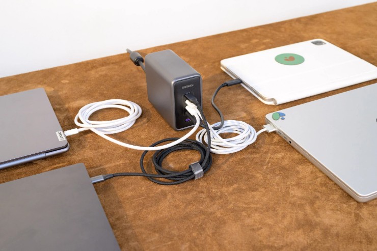 Đi xa dịp Tết: Những món hi-tech giúp hành trình dễ thở hơn - 3