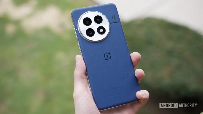 OnePlus 13.