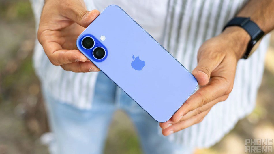 iPhone 17.