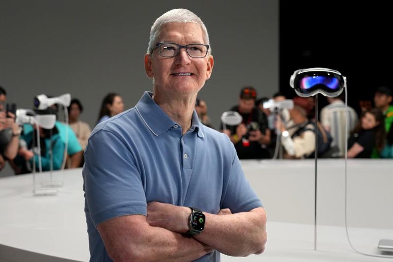 Tim Cook anh 2