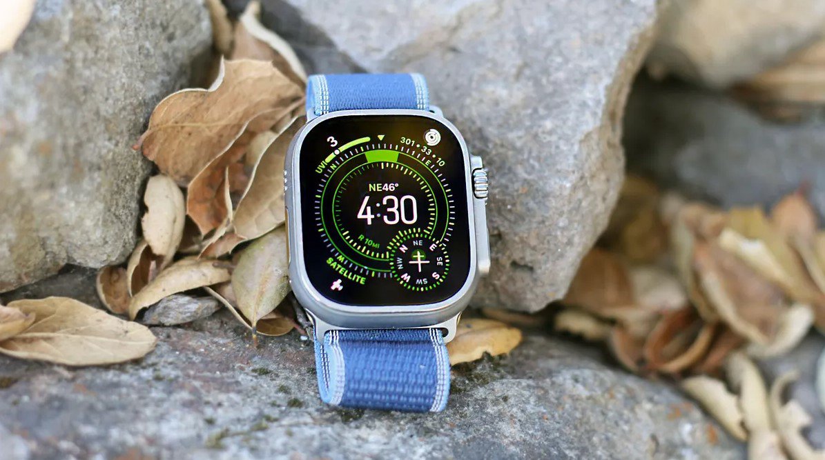 Đồng hồ thông minh Apple Watch.
