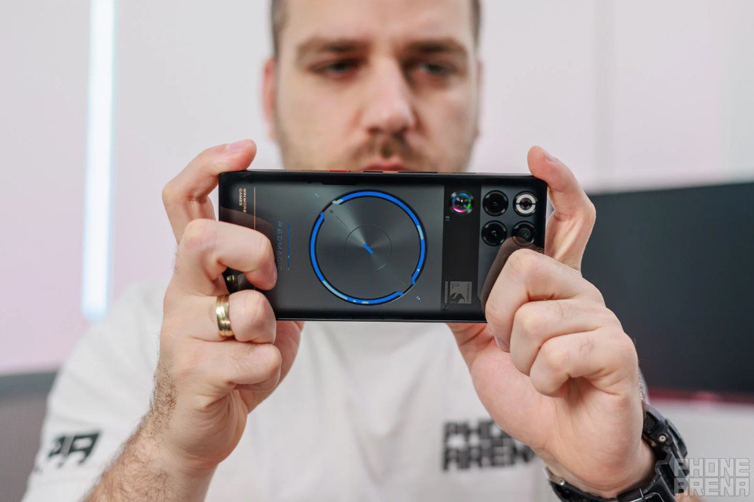 RedMagic 11S Pro.