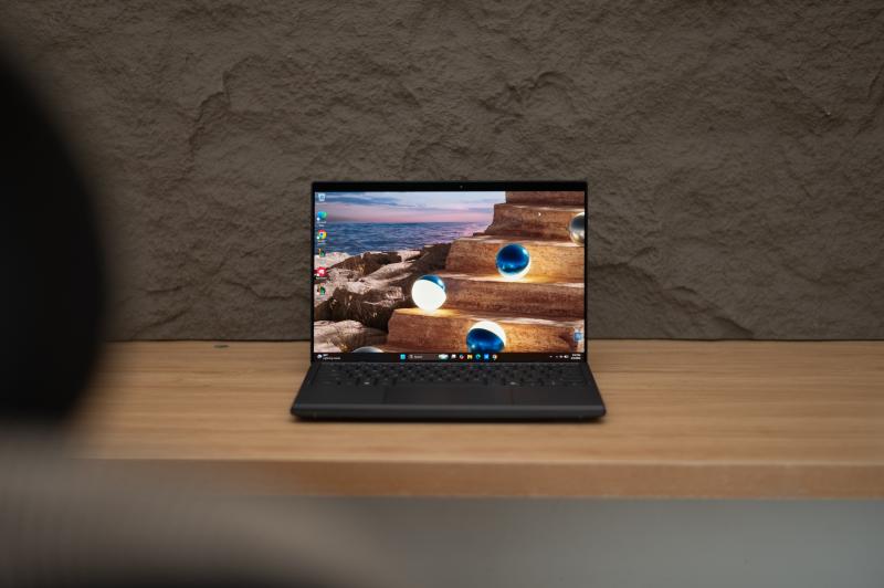 Zenbook Duo anh 2