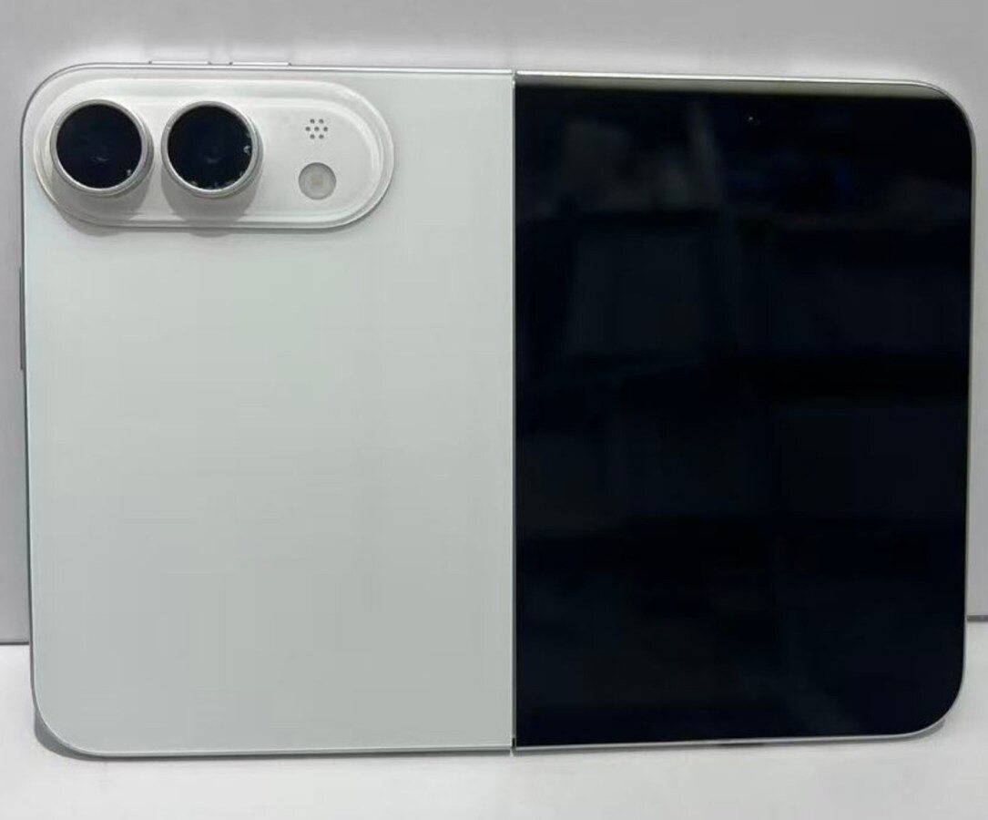 Ảnh tin đồn của iPhone Ultra.