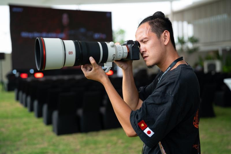 Sony anh 4