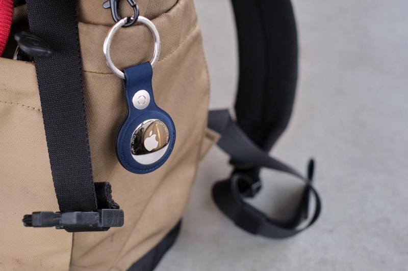 đánh giá AirTag 2, trên tay AirTag 2, AirTag là gì, AirTag của Apple, phụ kiện AirTag 2 ảnh 7 đánh giá AirTag 2, trên tay AirTag 2, AirTag là gì, AirTag của Apple, phụ kiện AirTag 2 ảnh 7