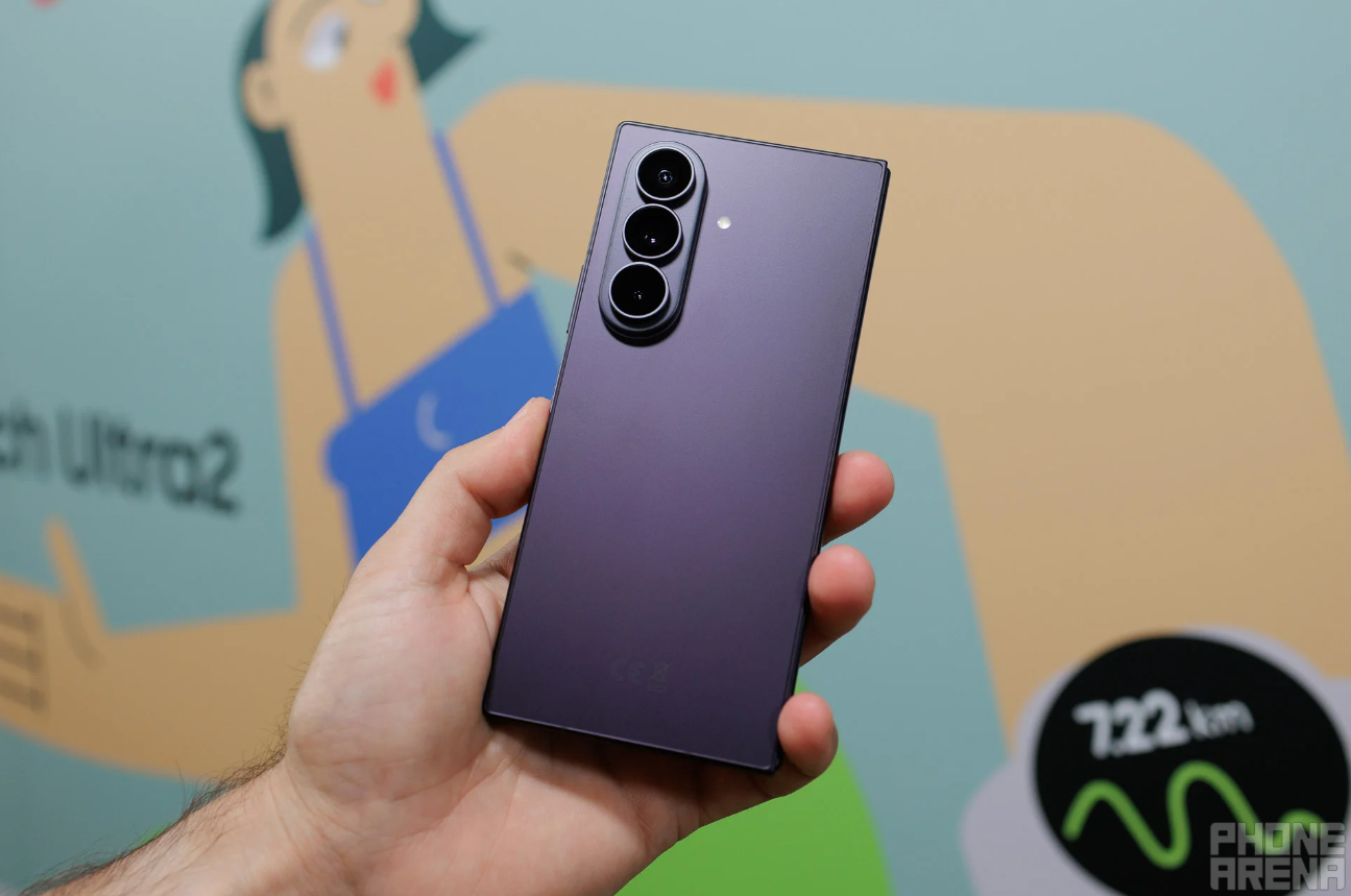 Galaxy Z Fold 8 Ultra.
