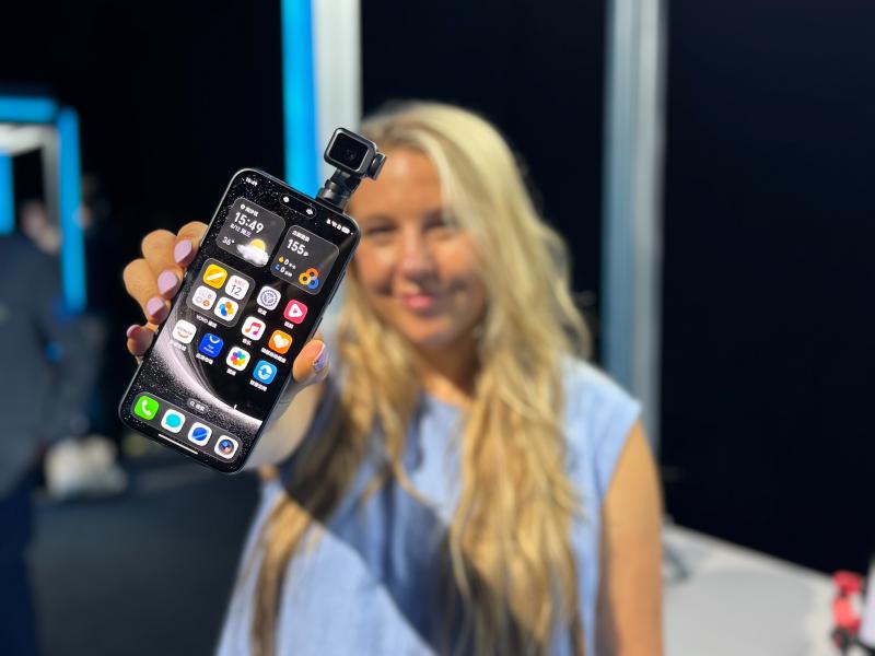 Honor Robot Phone,  gimbal chống rung smartphone,  gimbal DJI Osmo Pocket,  smartphone tích hợp gimbal ảnh 18