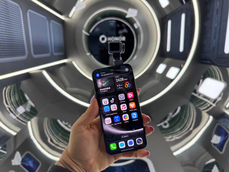 Honor Robot Phone,  gimbal chống rung smartphone,  gimbal DJI Osmo Pocket,  smartphone tích hợp gimbal ảnh 19