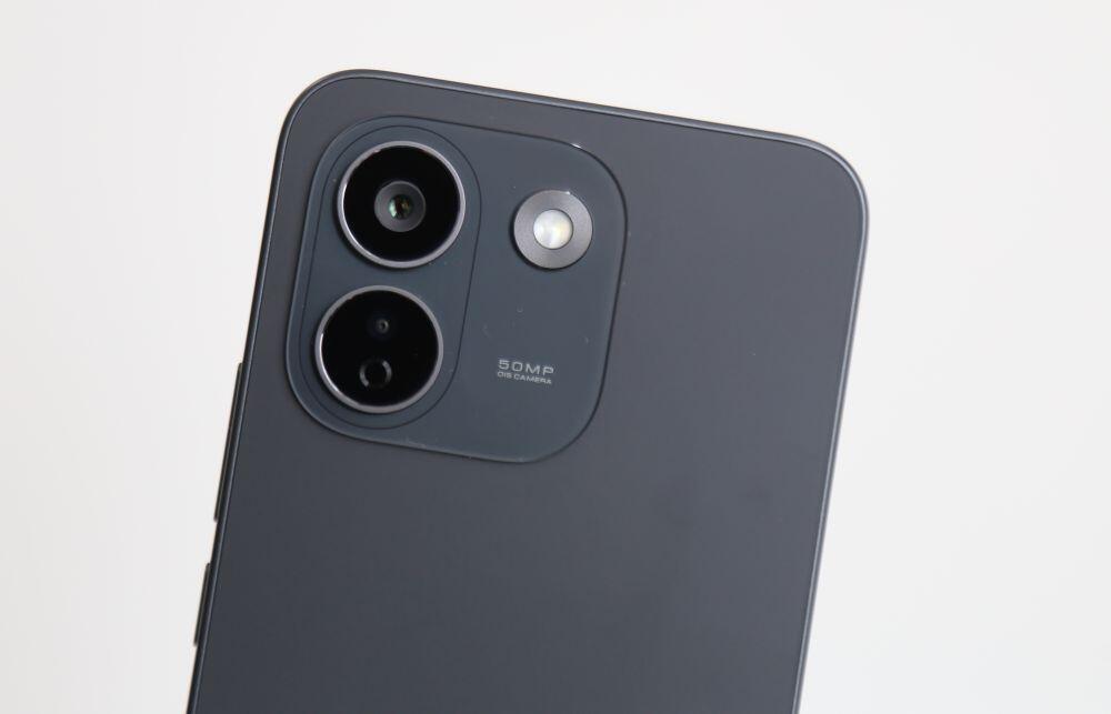 Các cạnh và mặt lưng của&nbsp;Redmi Note 17 Pro Max.