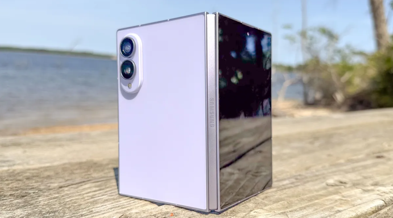 Galaxy Z Fold 8.