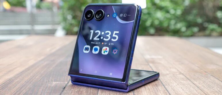 Motorola Razr Ultra (2026).