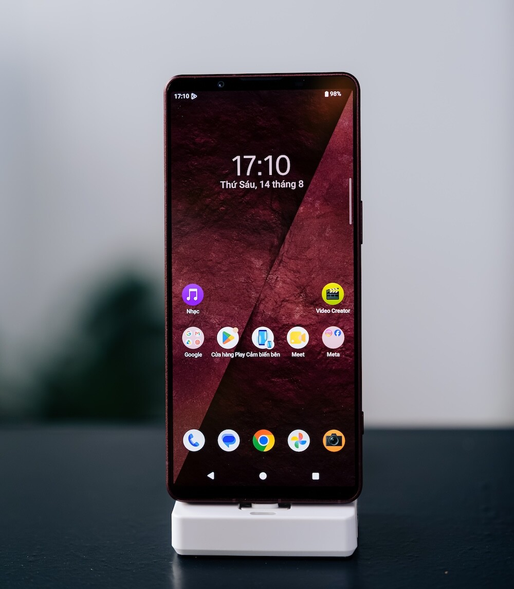 Sony Xperia 1 VIII tích hợp sâu AI vào quay chụp, giá cao ngất ngưởng - 2