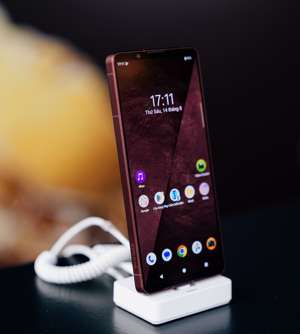 Sony Xperia 1 VIII tích hợp sâu AI vào quay chụp, giá cao ngất ngưởng - 3