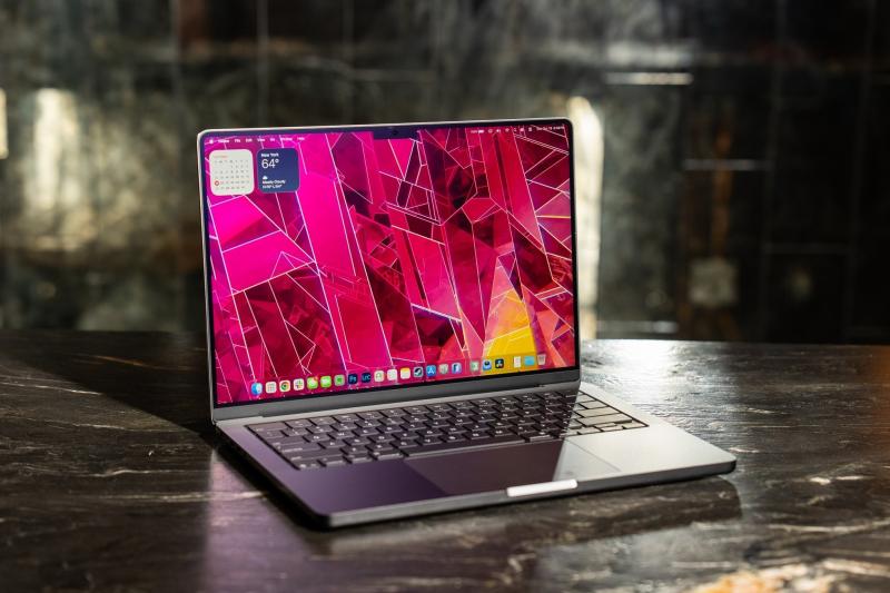 MacBook Pro OLED, MacBook Ultra OLED, sản phẩm Apple mới, iPhone Duo ra mắt, iPad mini OLED ảnh 2 MacBook Pro OLED, MacBook Ultra OLED, sản phẩm Apple mới, iPhone Duo ra mắt, iPad mini OLED ảnh 2