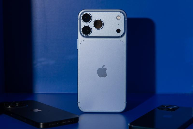iPhone 18 Pro Max ảnh 3 iPhone 18 Pro Max ảnh 3