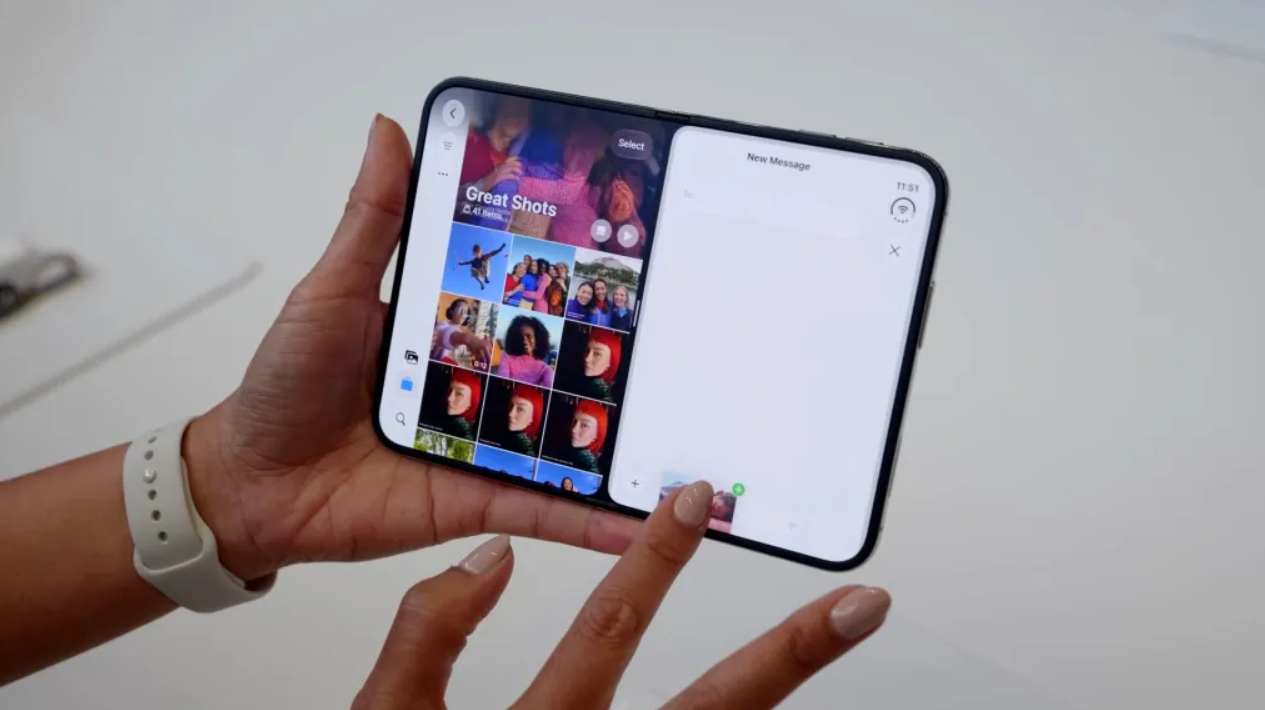 iPhone Duo cho phép mở nhiều ứng dụng cùng lúc.
