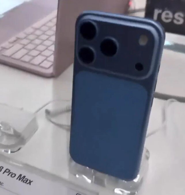 Hình ảnh về màu xanh mới của iPhone 18 Pro Max.