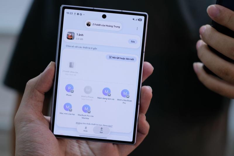 Galaxy Z Fold8 ảnh 5 Galaxy Z Fold8 ảnh 5