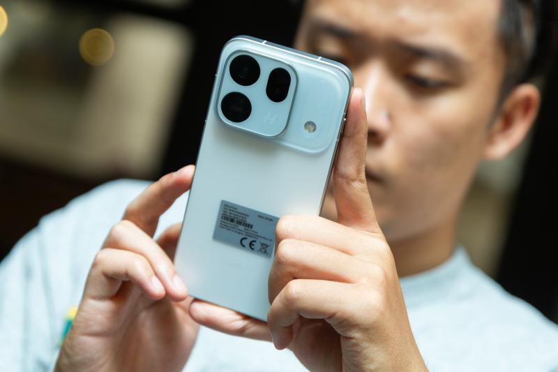 Oppo Find X10 ảnh 7 Oppo Find X10 ảnh 7