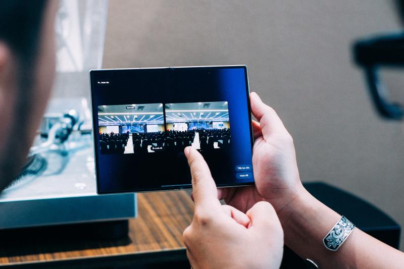 Galaxy Z Fold8 ảnh 3 Galaxy Z Fold8 ảnh 3