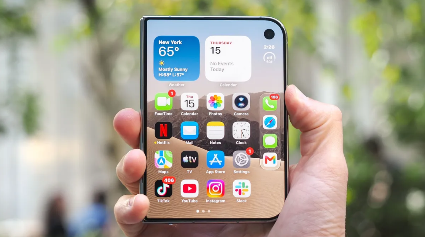 iPhone Duo.