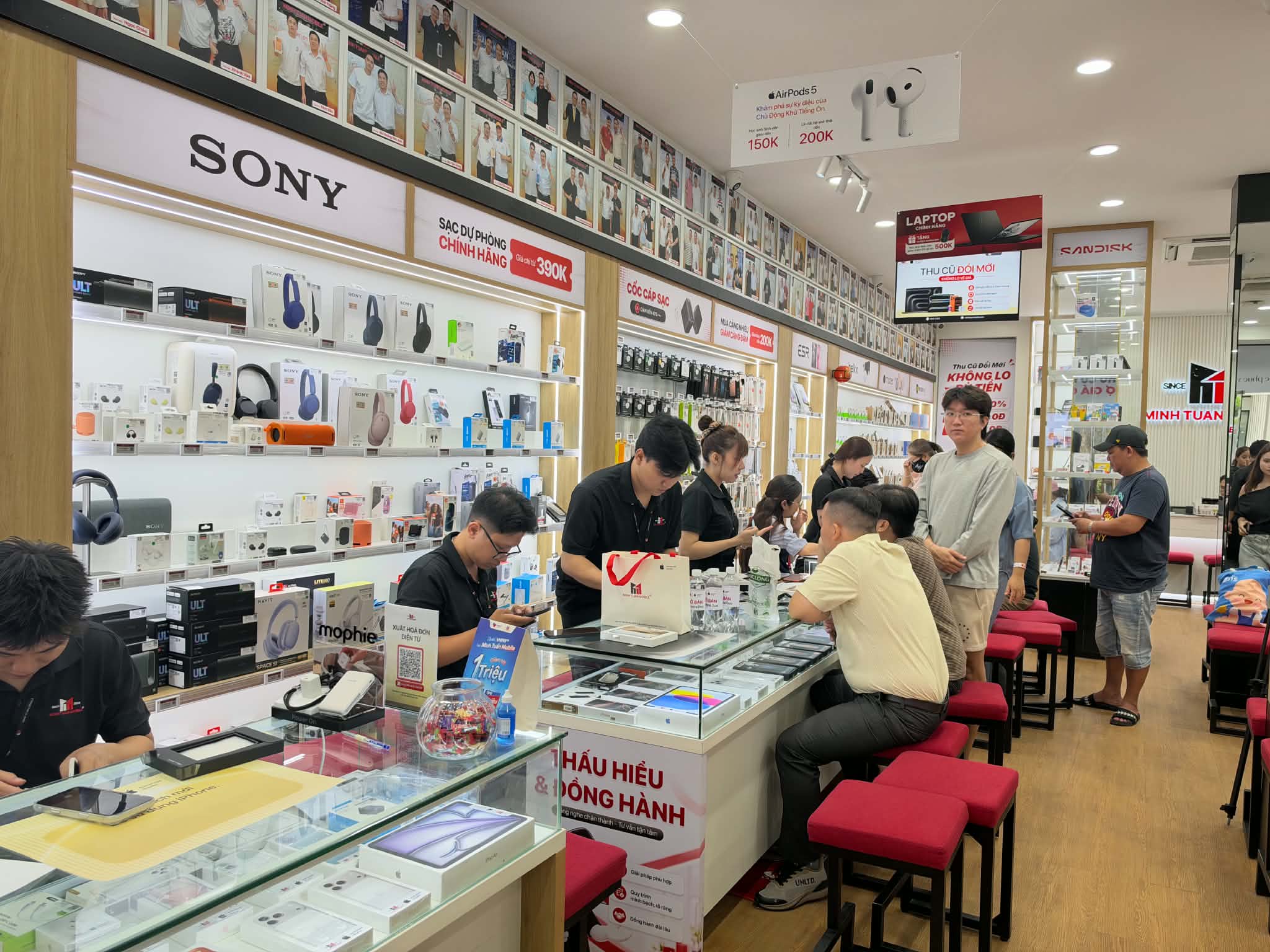 Lượng iPhone Duo mở bán đợt đầu là cực kỳ ít ỏi.